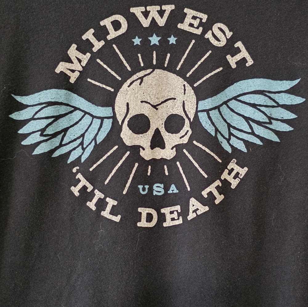 Black Skull Graphic Tee
